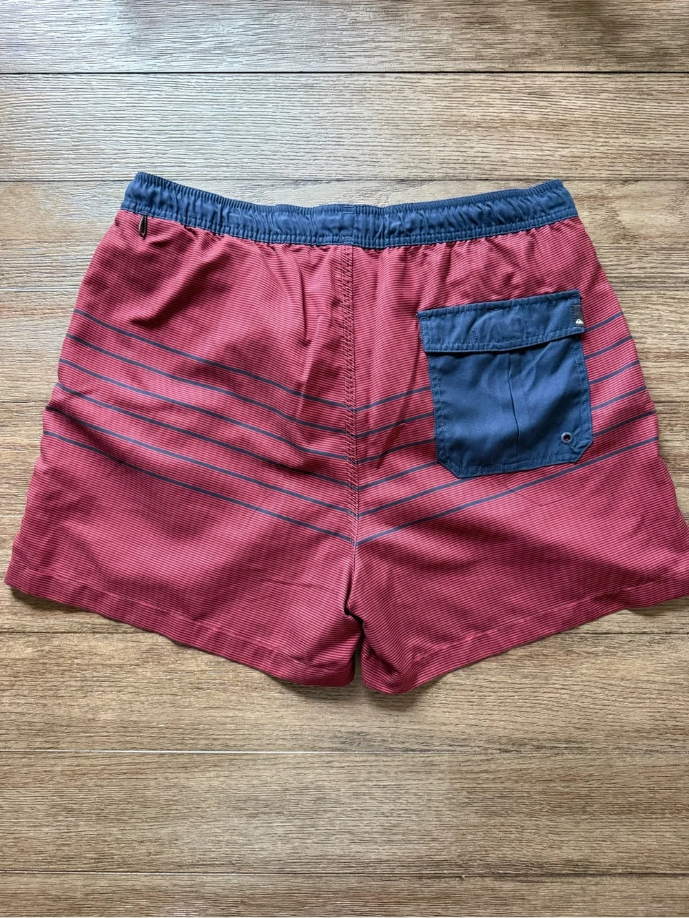 Quiksilver - Mens Burgundy Hybrid Swim Shorts